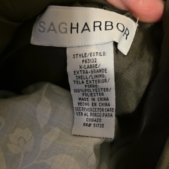 Sag Harbor Quilted Vest in Olive [2/$20] - Picture 2 of 4